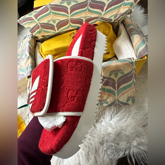 Gucci & Adidas slides - Picture 5 of 9